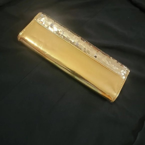 ALDO Gold Sequined Clutch - NWT - Picture 3 of 6